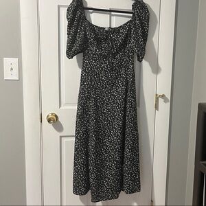 Elegant Black and White Floral Midi Dress